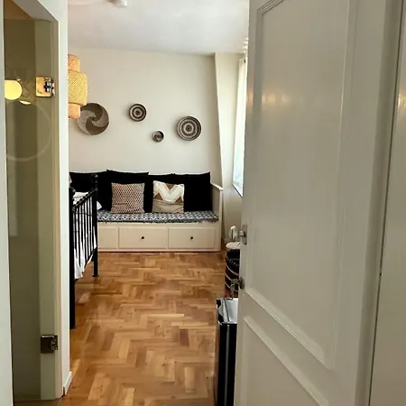 7pockethouse Guest house