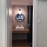 招待所 7pockethouse