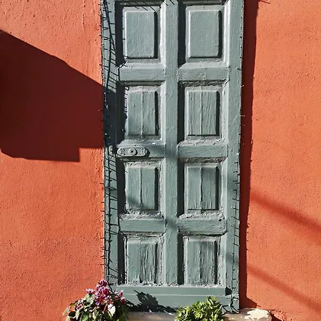 7pockethouse