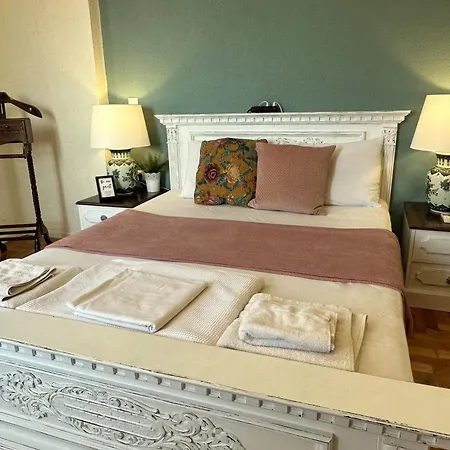 7pockethouse سالونيك