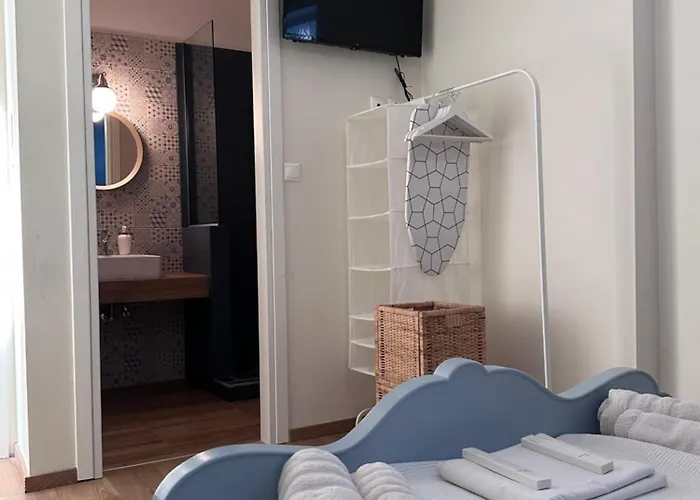 ゲストハウス 7pockethouse 4*